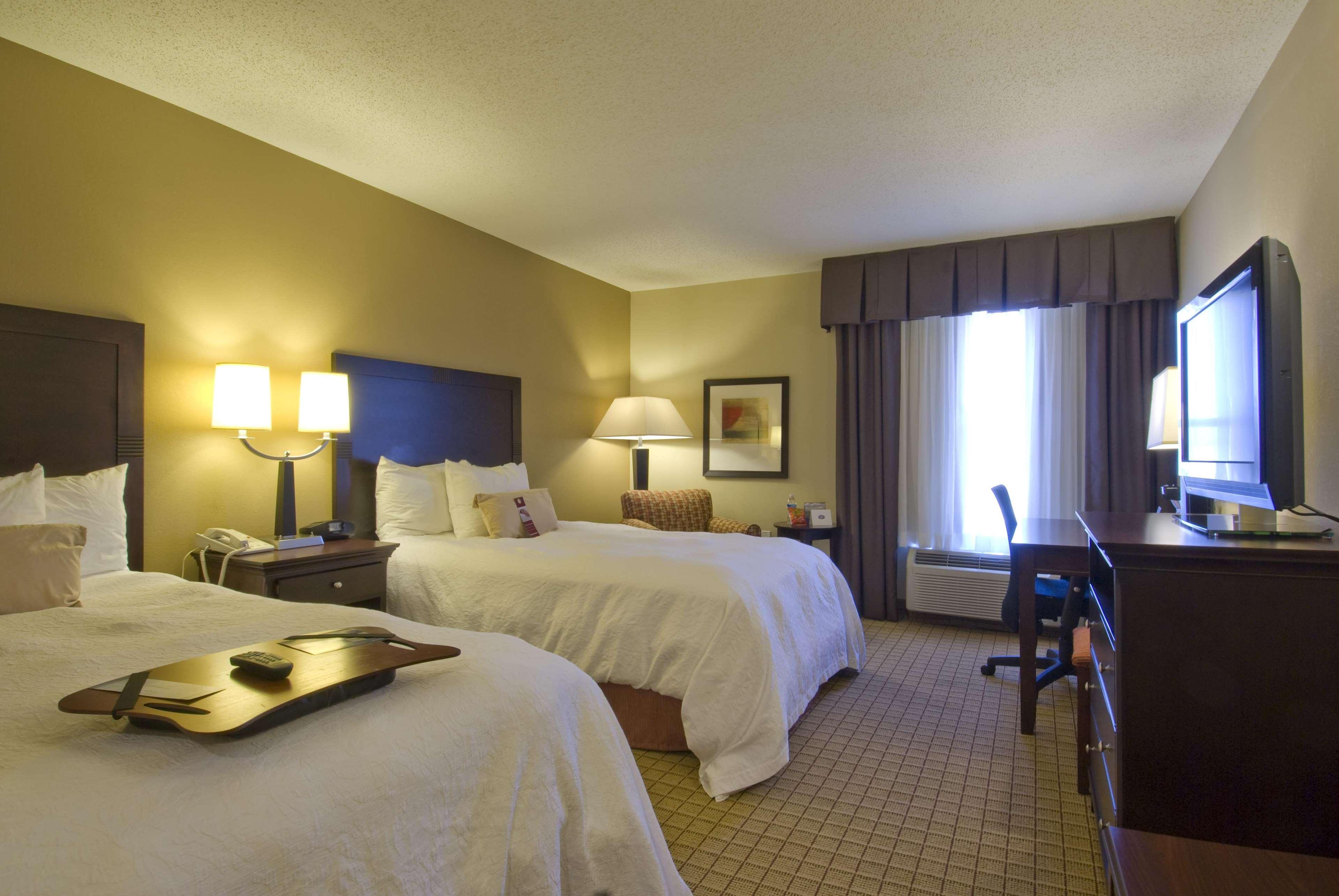 Hampton Inn Corydon Habitación foto
